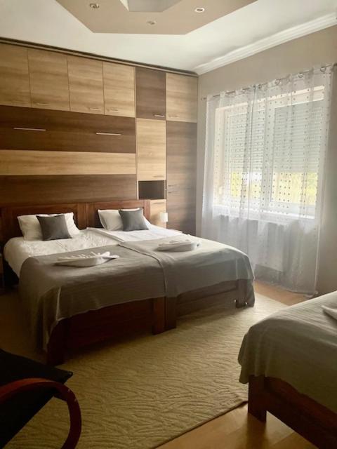 Alice Vendeghaz Bed & Breakfast Kalocsa Eksteriør bilde