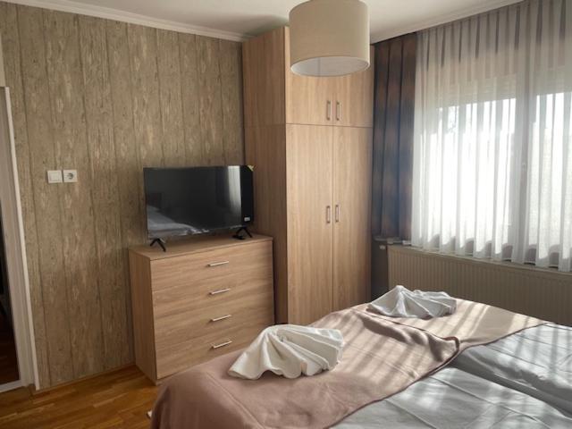Alice Vendeghaz Bed & Breakfast Kalocsa Eksteriør bilde